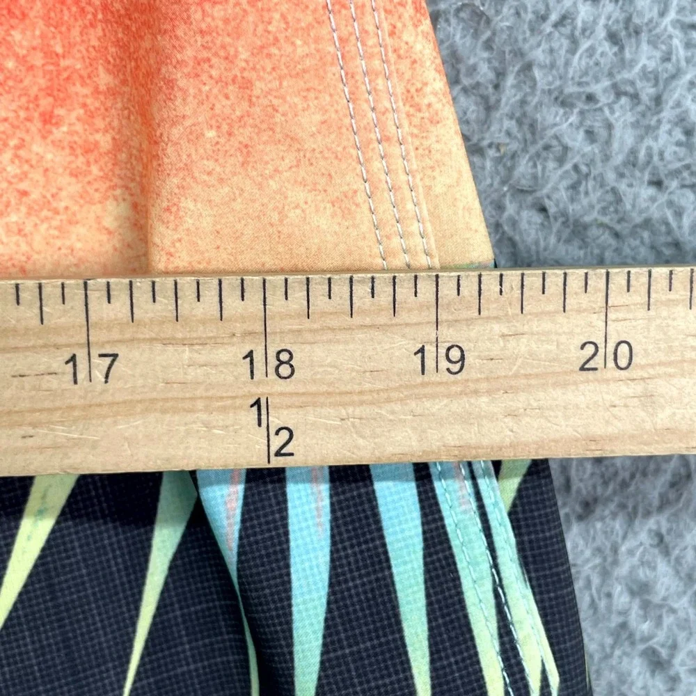 Quiksilver Surfsilk Panel 20 Board Shorts‎ Mens 29 Tropical Palm Leaf Beach Swim